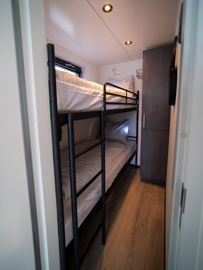 Houseboats Mookerplas Met Dakterras Middelaar Luaran gambar